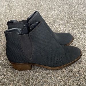 Kensie Ankle Boots